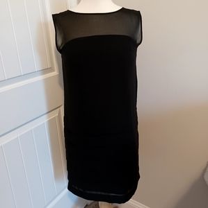ANN TAYLOR SLEEVLESS BLACK DRESS SZ 4